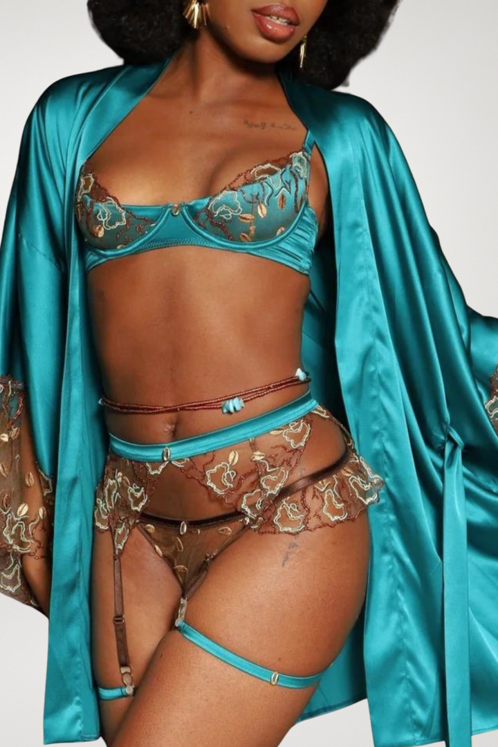 Ihuoma Mami Wata Silk Quarter Cup