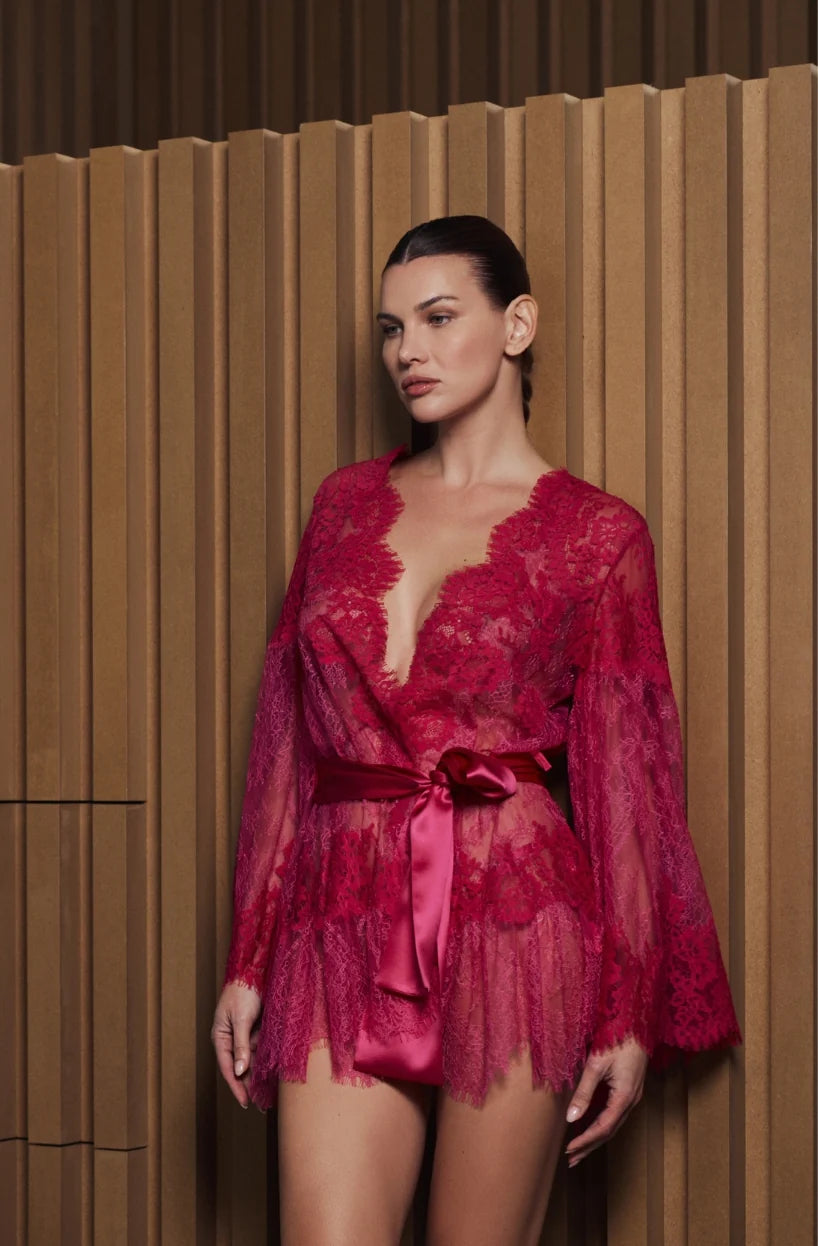Marjolaine Brooke Short Lace Kimono Magenta